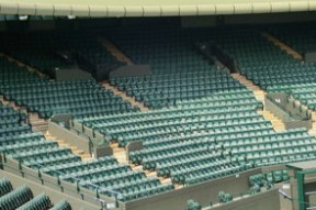 Milan Sports-NBA联盟赛事观众体验提升策略研究，nba观众席屏幕