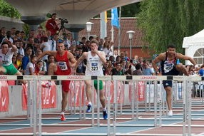 米兰登录入口-青少年体育运动参与环境研究，青少年校外体育活动研究