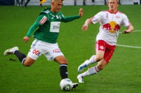 Milan Sports-乔·莫伊：凭借他强悍的对抗和团队协作能力，成为全黑队进攻和防守的核心支点