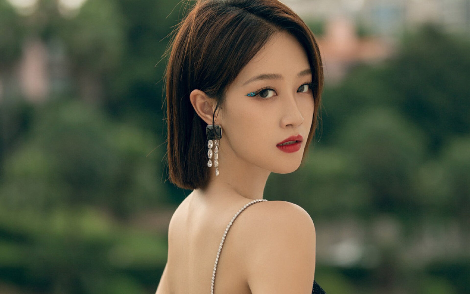 多特蒙德攻守转化速度快打出反击优势,多特蒙德厉害